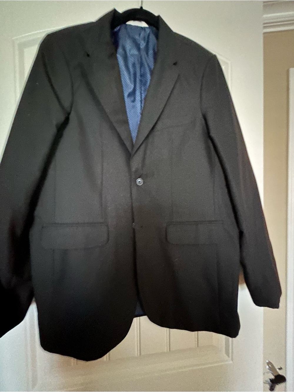 Boys Cat & Jack Classic Navy Blazer - Tailored Look.  Only worn once!